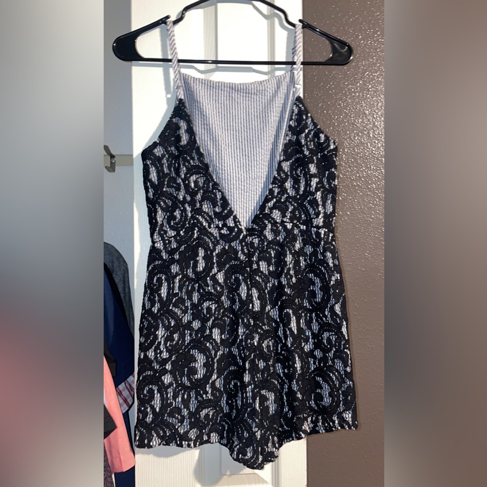 Romper - Picture 2 of 2